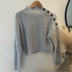 Jessica Simpson sweater